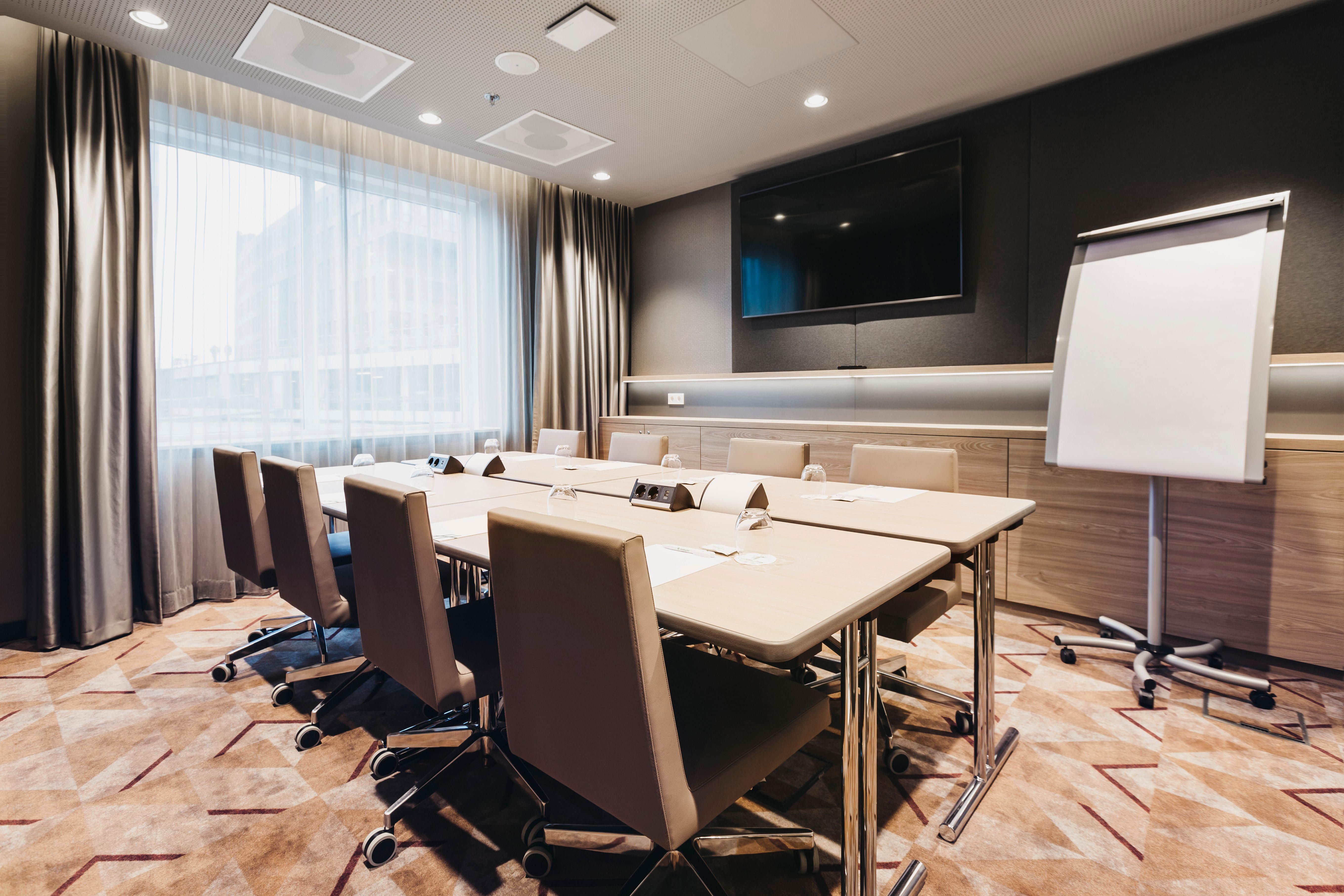 Holiday Inn - Eindhoven Airport By Ihg Exterior photo