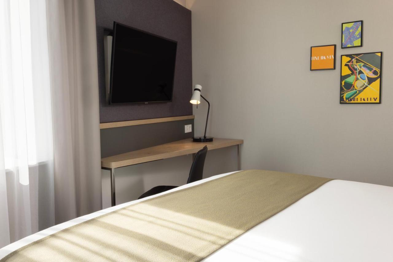 Holiday Inn - Eindhoven Airport By Ihg Exterior photo