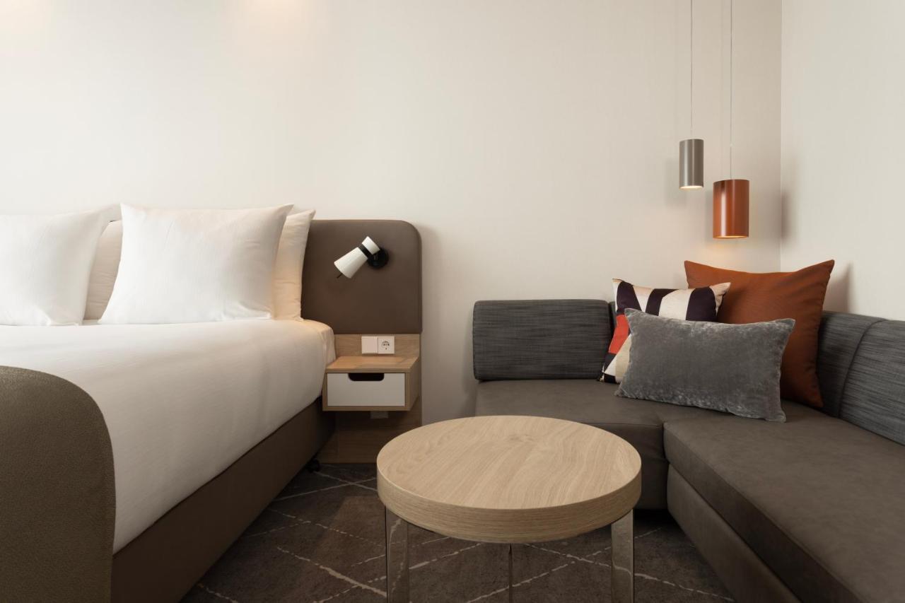 Holiday Inn - Eindhoven Airport By Ihg Exterior photo