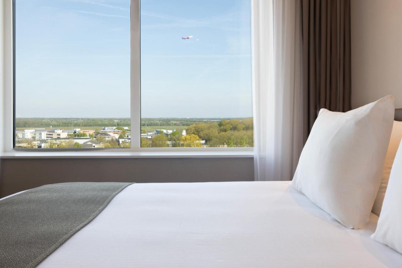 Holiday Inn - Eindhoven Airport By Ihg Exterior photo