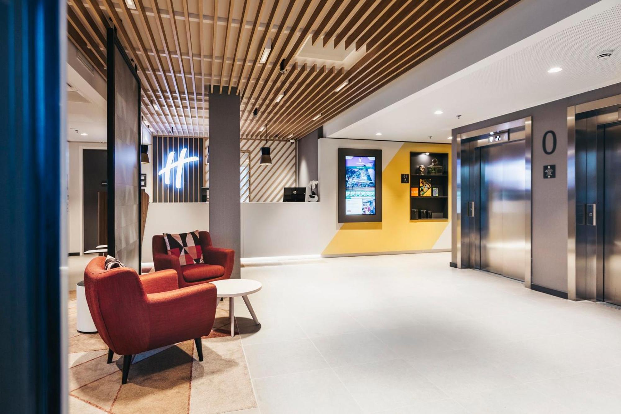 Holiday Inn - Eindhoven Airport By Ihg Exterior photo